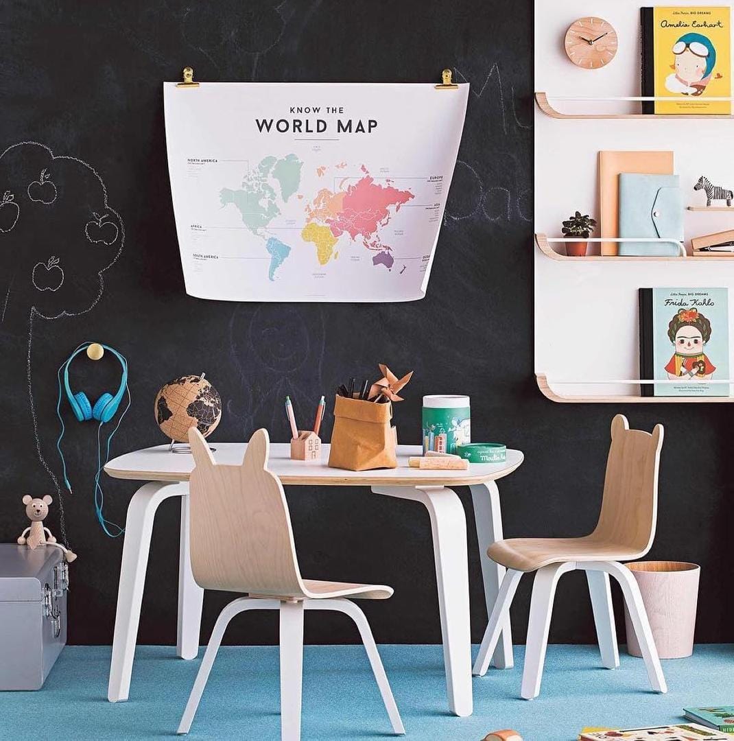 Oeuf kids fashion table