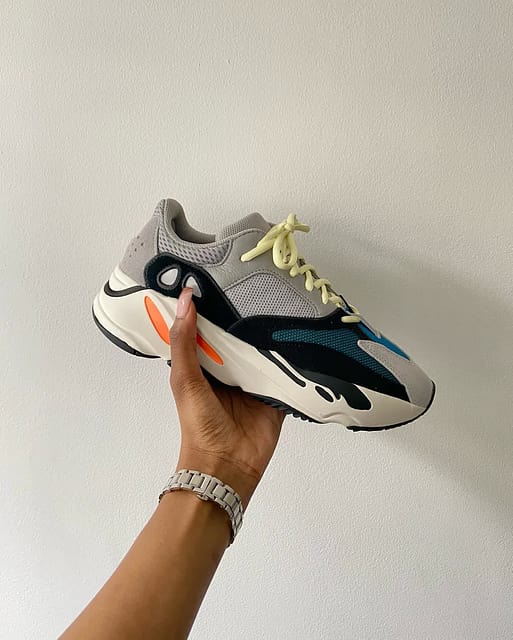 Used yeezy 380 wave hot sale runner